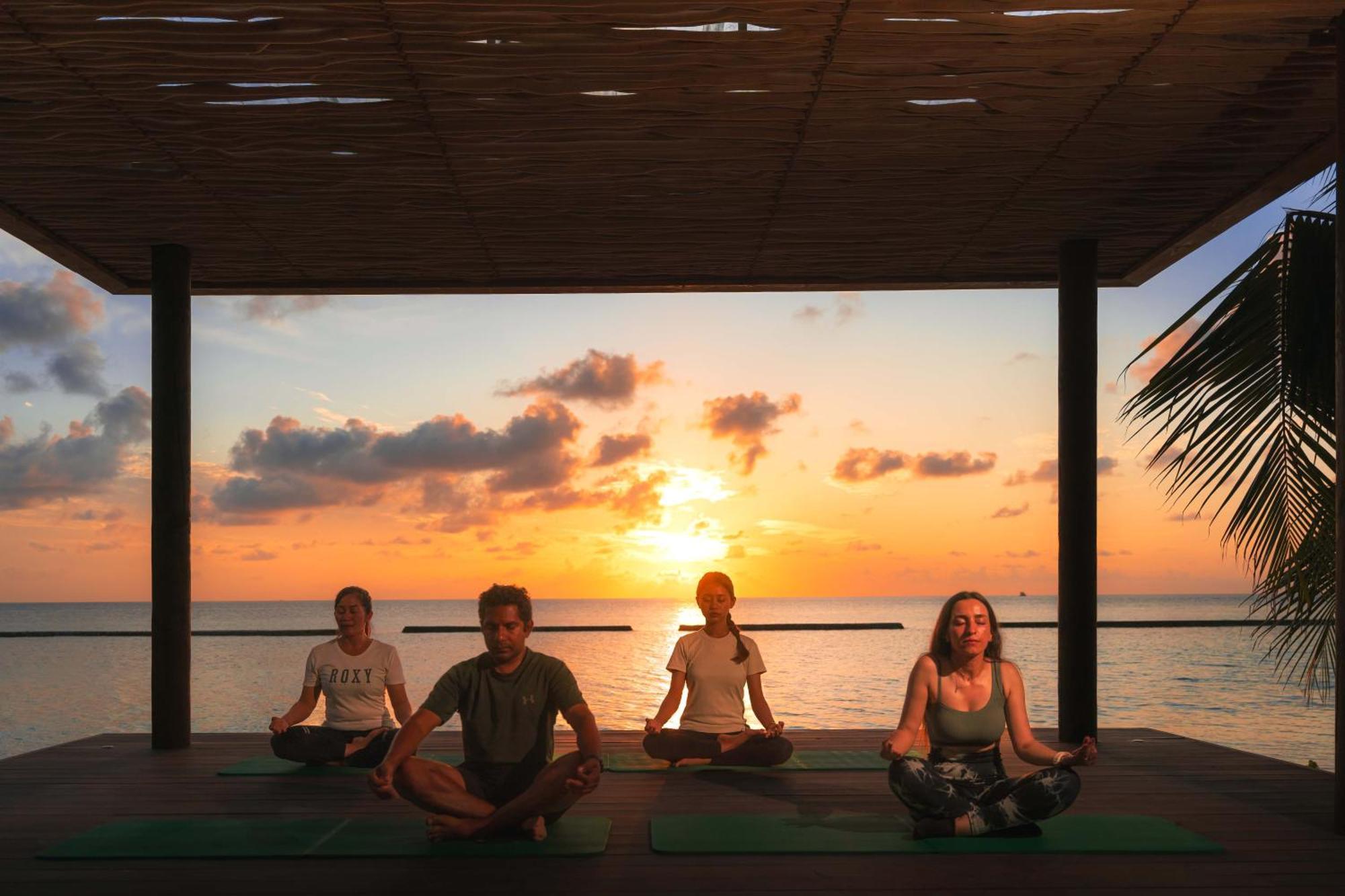 Veligandu Maldives Resort Island Rasdhoo Esterno foto